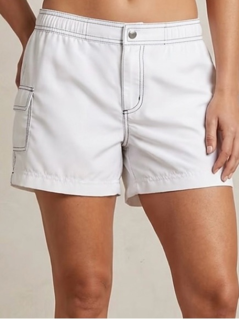 Catalina Women’s White Cargo Board Shorts Size M (8-10)